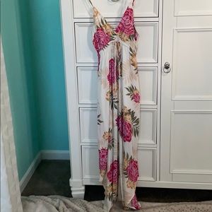 Billabong Ivory floral maxi dress